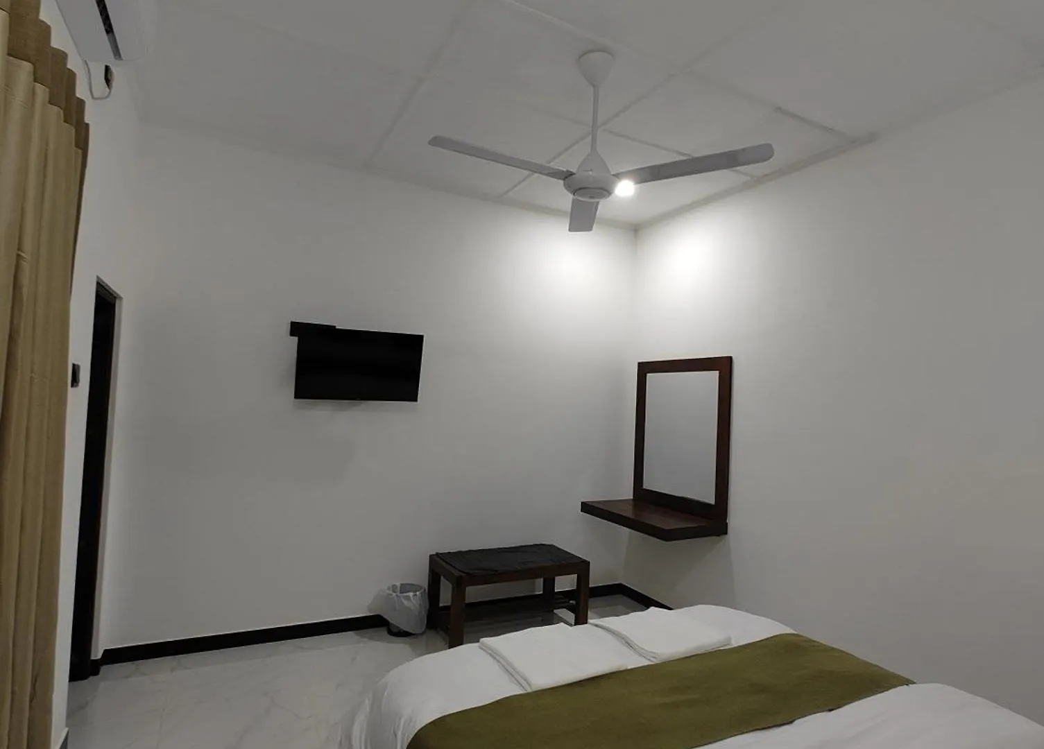 Heaven Habarana Hotel Guest house