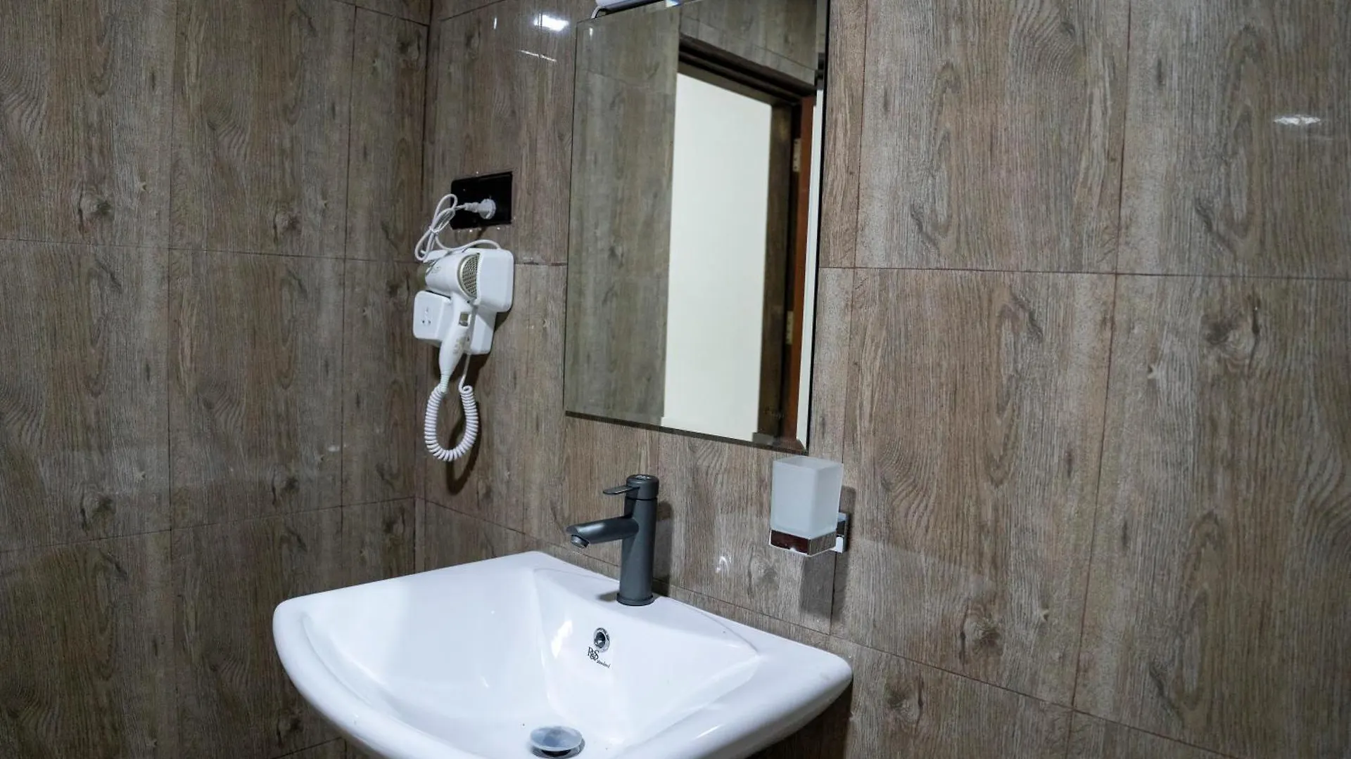 Guest house Heaven Habarana Hotel