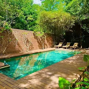 Varanya By Regus Guest house